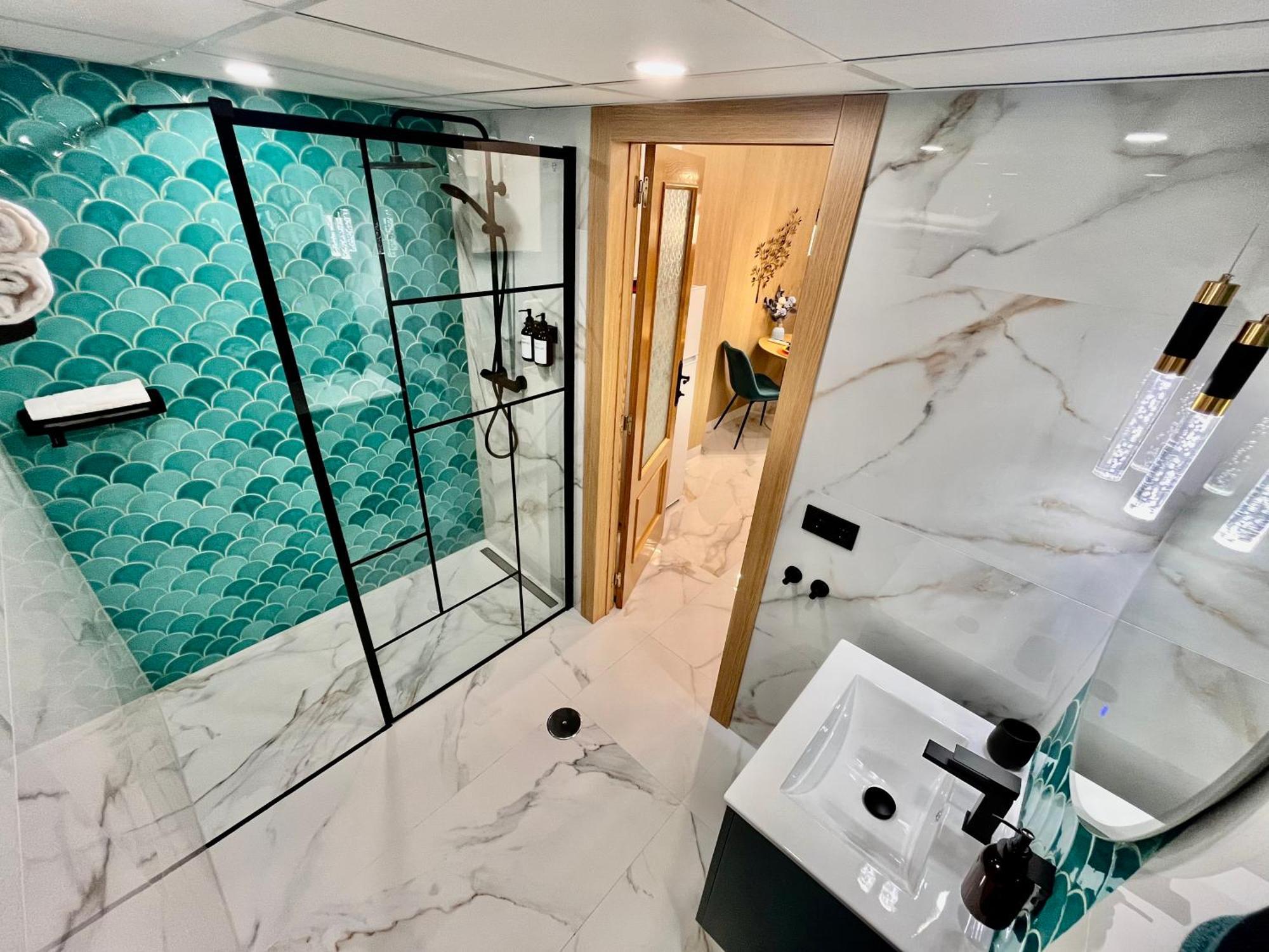 Elegante Apartamento Tres Colores Alicante Eksteriør billede